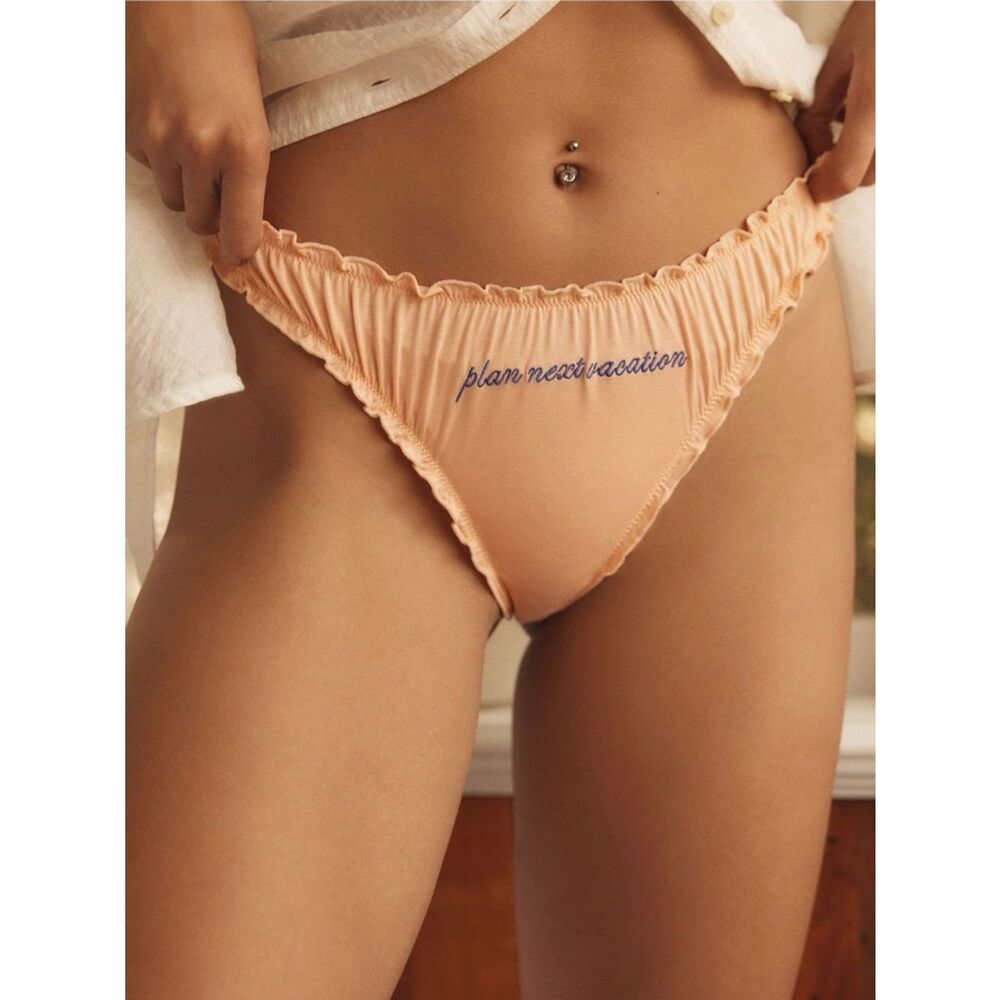 NWT Anthropologie LyreBird Embroidered Thong Peach Size Medium